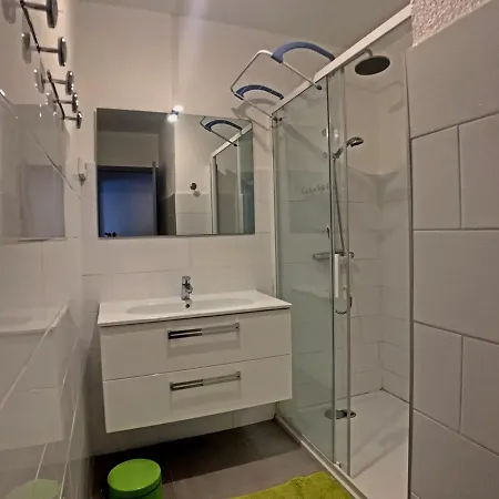 Maison Spacieuse Pour 10, Proche Plages Et Commerces, Grande Terrasse Avec Plancha, Animaux Admis. - Fr-1-475-35 Holiday home